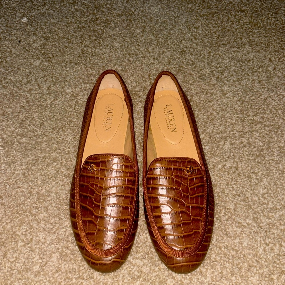 Beautiful hardly worn Ralph Lauren Loafers